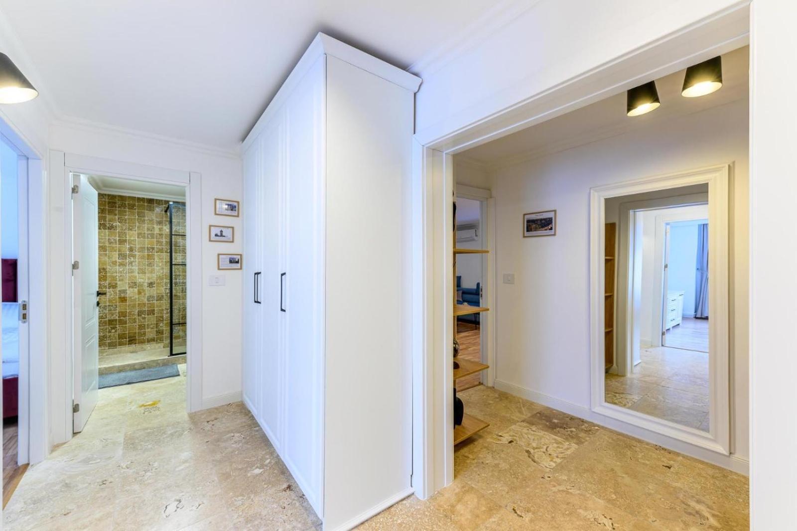 Five Stars Apartment Тімішоара Екстер'єр фото