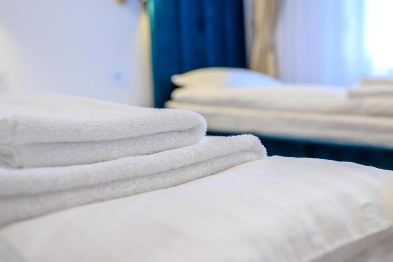 Five Stars Apartment Тімішоара Екстер'єр фото