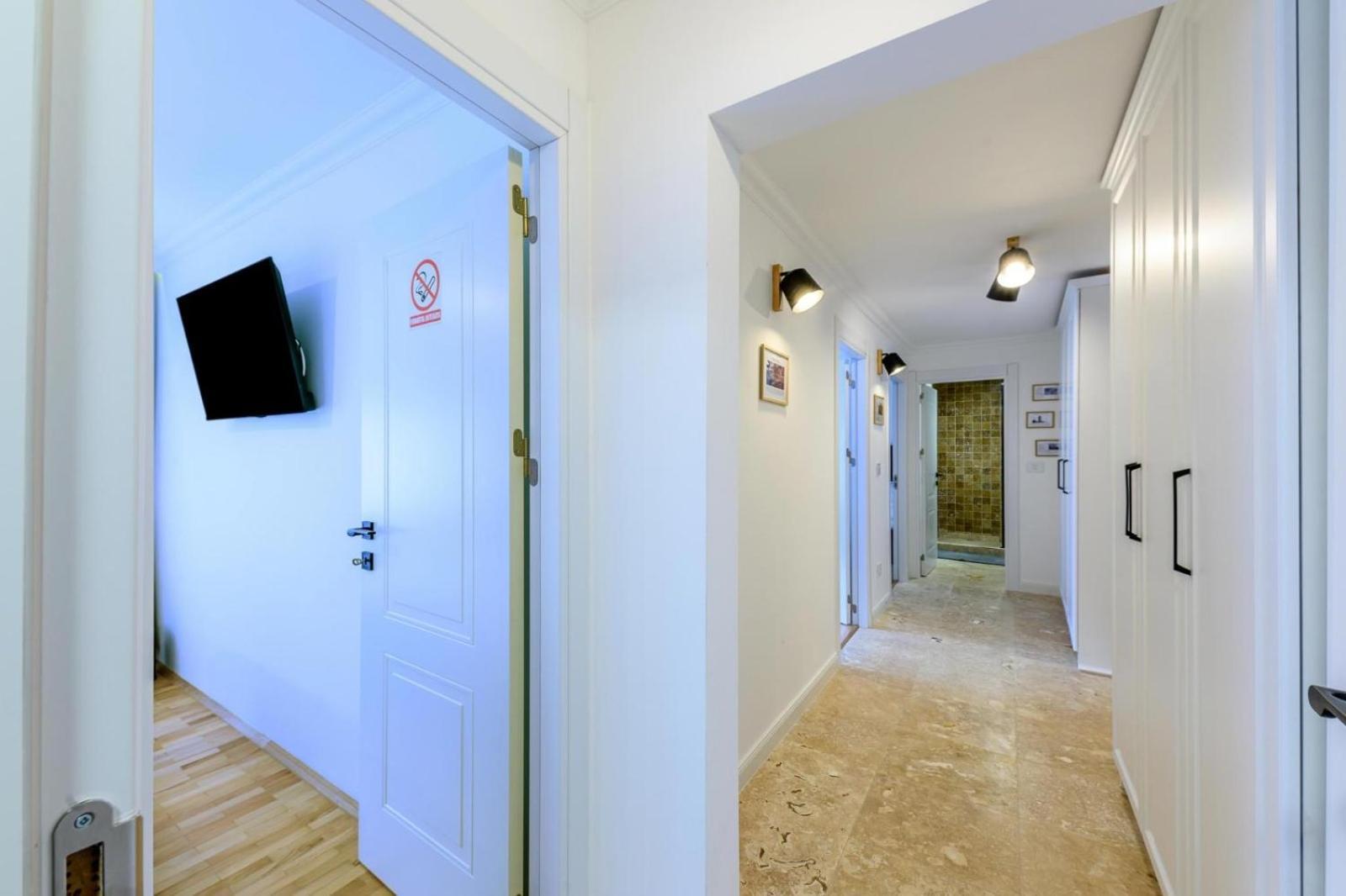 Five Stars Apartment Тімішоара Екстер'єр фото
