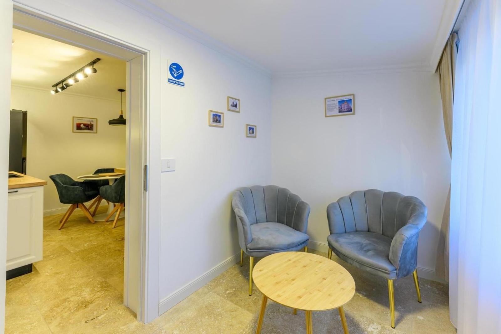 Five Stars Apartment Тімішоара Екстер'єр фото